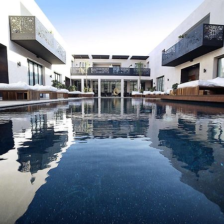 Cesar Resort & Spa Marrakesh Exterior photo The pool at the hotel