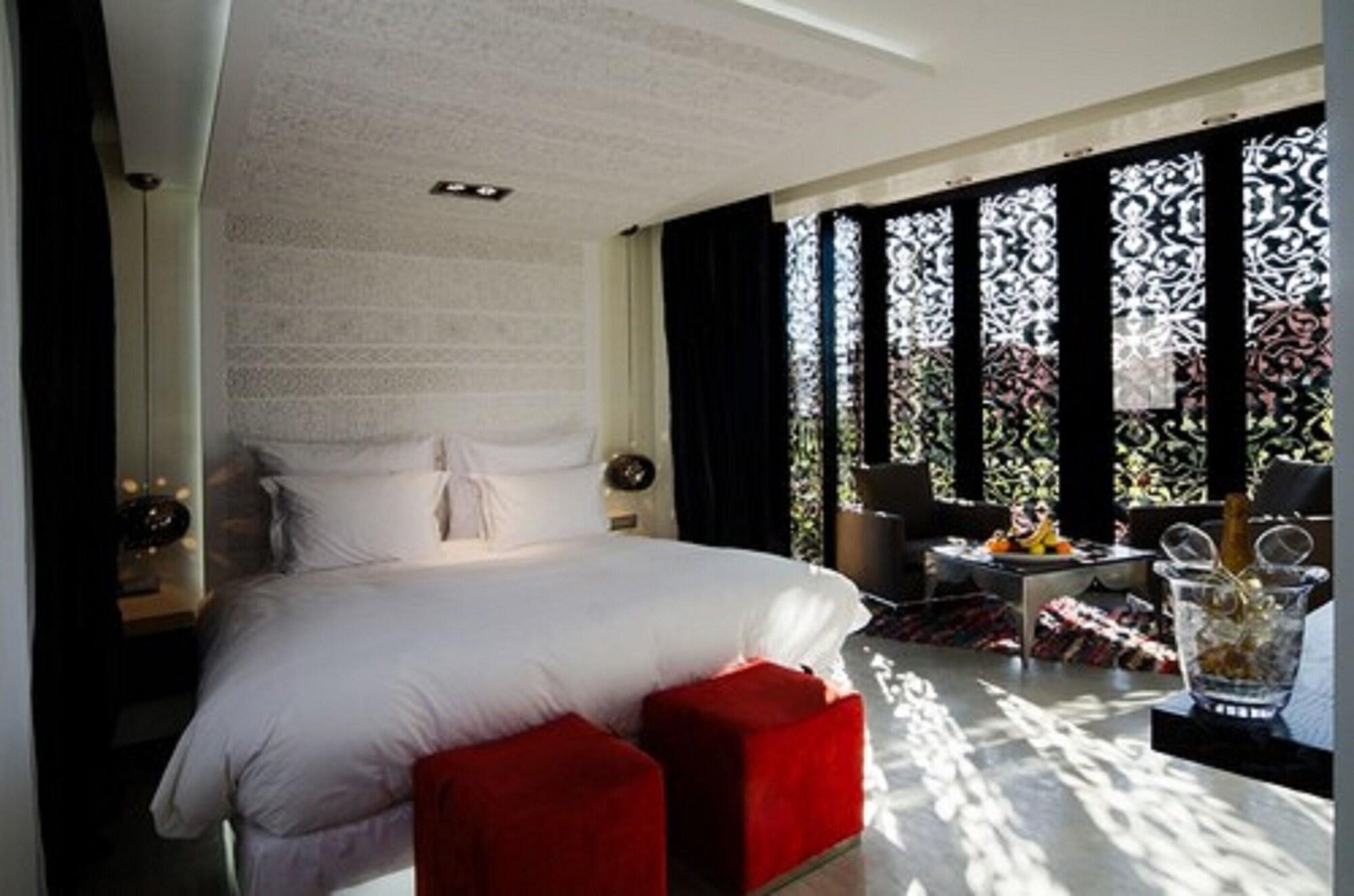 Cesar Resort & Spa Marrakesh Exterior photo A room at the Mandarin Oriental, Marrakech