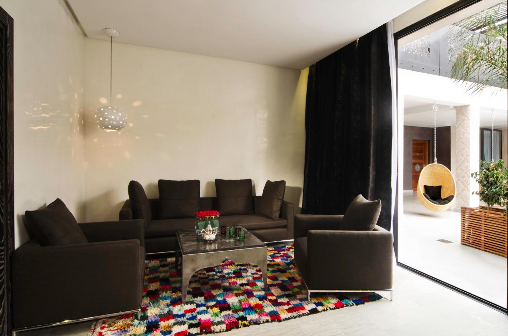 Cesar Resort & Spa Marrakesh Exterior photo Interior of the house