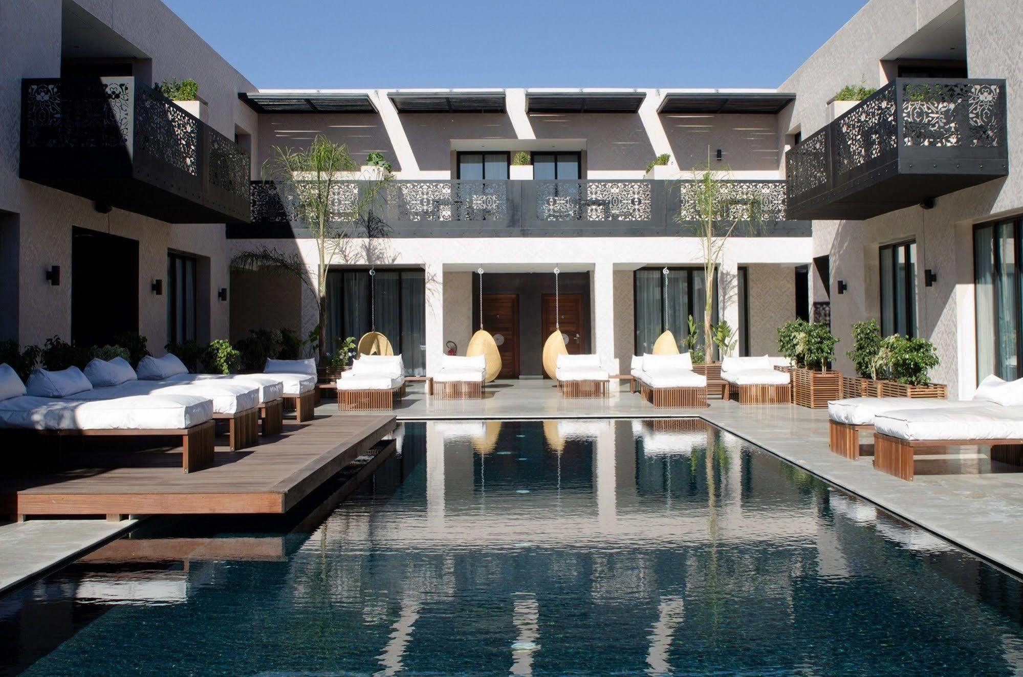 Cesar Resort & Spa Marrakesh Exterior photo The Hotel's courtyard